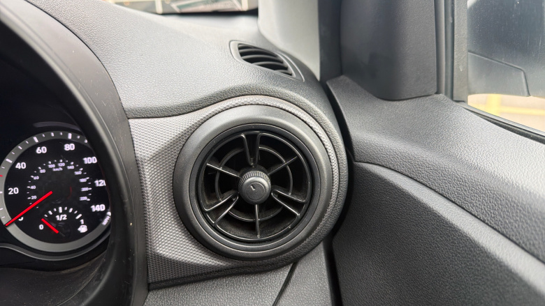 Hyundai i10 1.0 MPi SE 5dr Petrol Hatchback